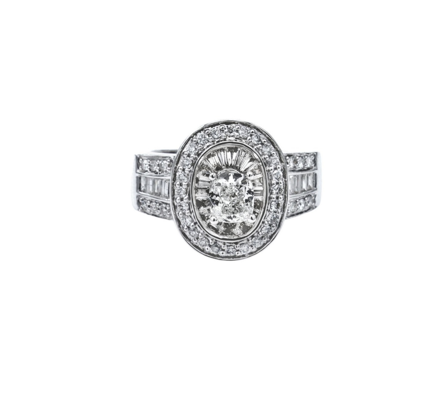 GIA Certified Cushion Shape with Round and Baguette White Diamond Ring / PK-37R/NRRR